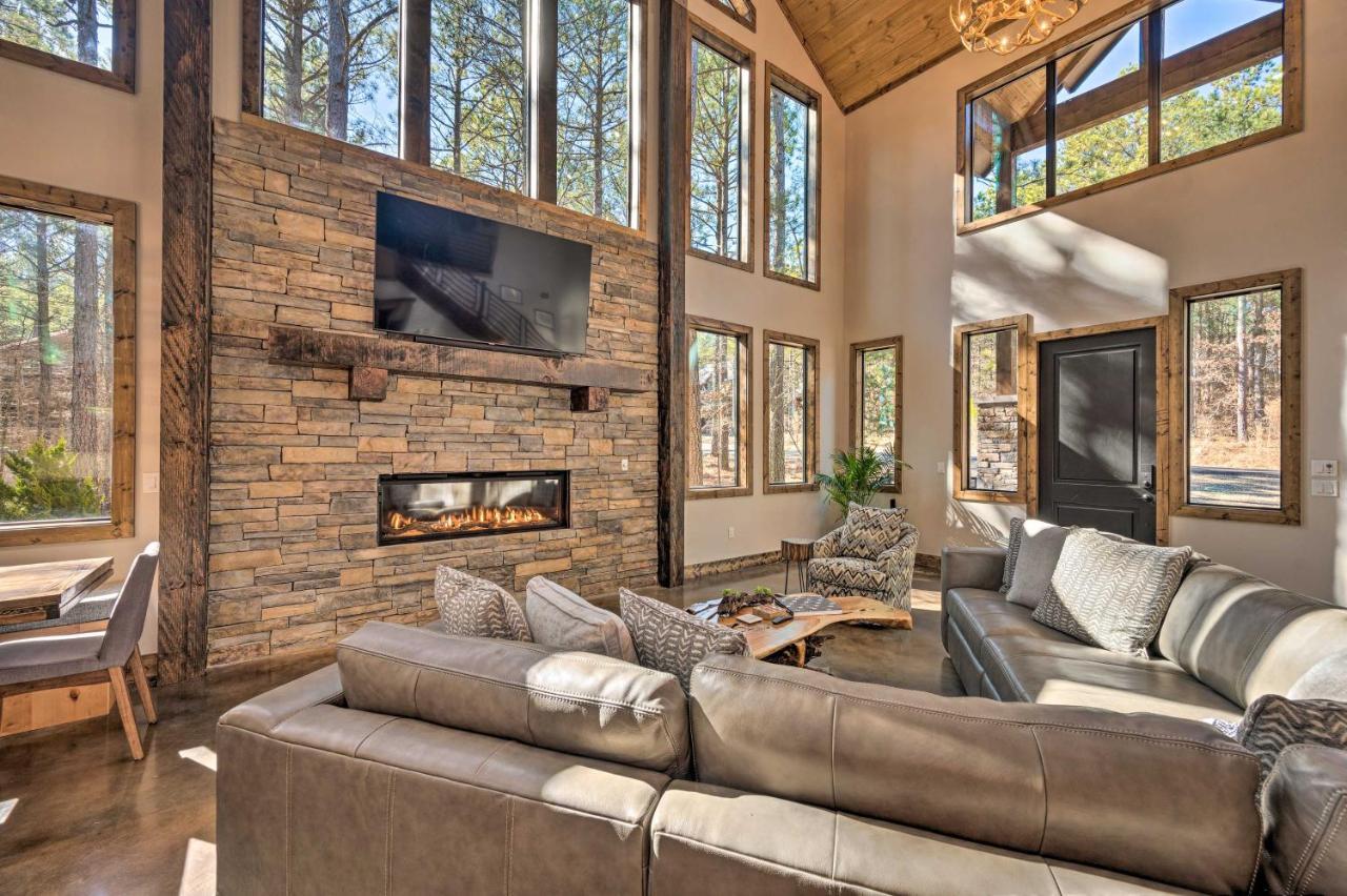 Broken Bow Lazy Dog Lodge With Hot Tub, Pool Table ภายนอก รูปภาพ