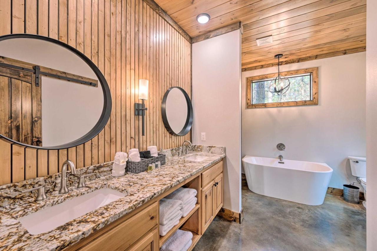 Broken Bow Lazy Dog Lodge With Hot Tub, Pool Table ภายนอก รูปภาพ