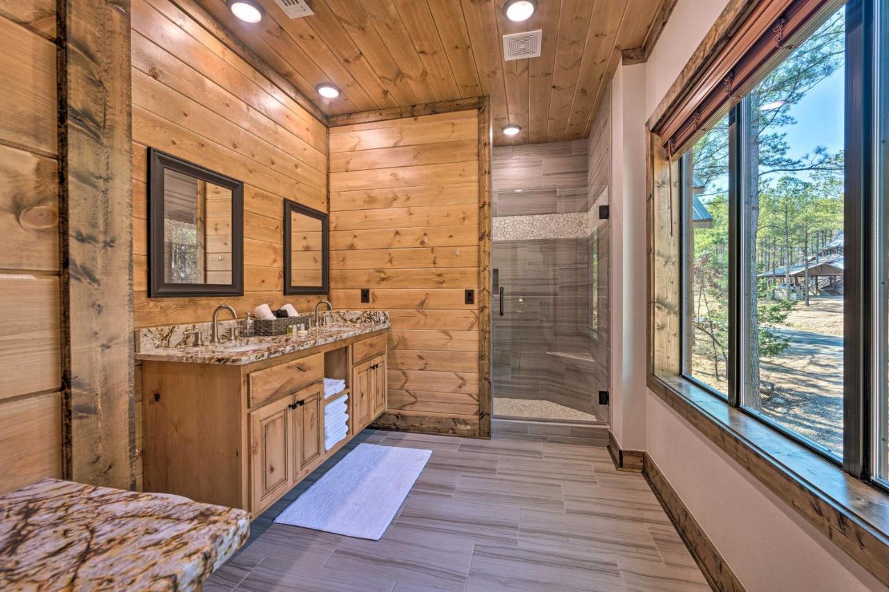 Broken Bow Lazy Dog Lodge With Hot Tub, Pool Table ภายนอก รูปภาพ